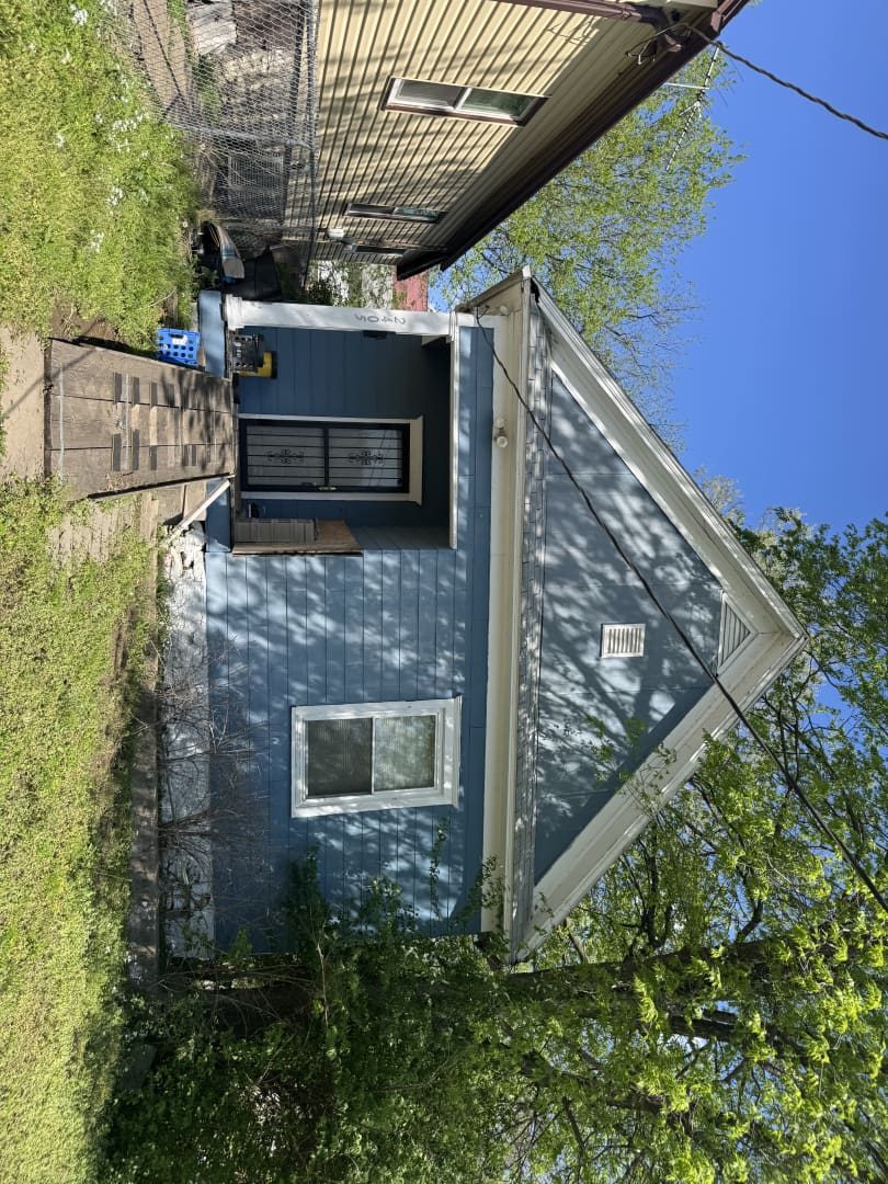 2405 Maxine Williams Dr